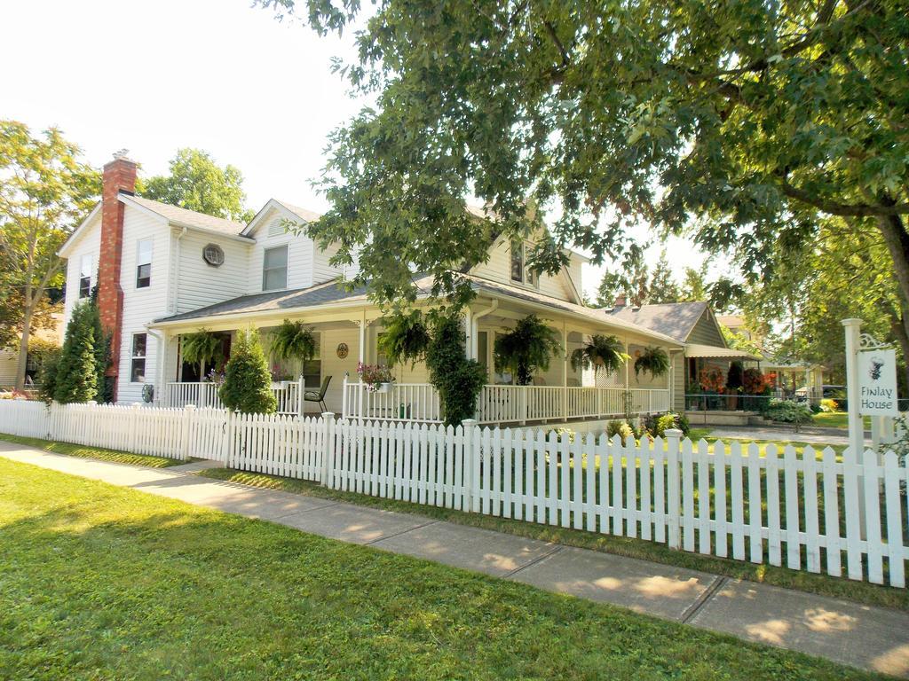 Finlay House Bed And Breakfast Niagara - On - The - Lake Экстерьер фото
