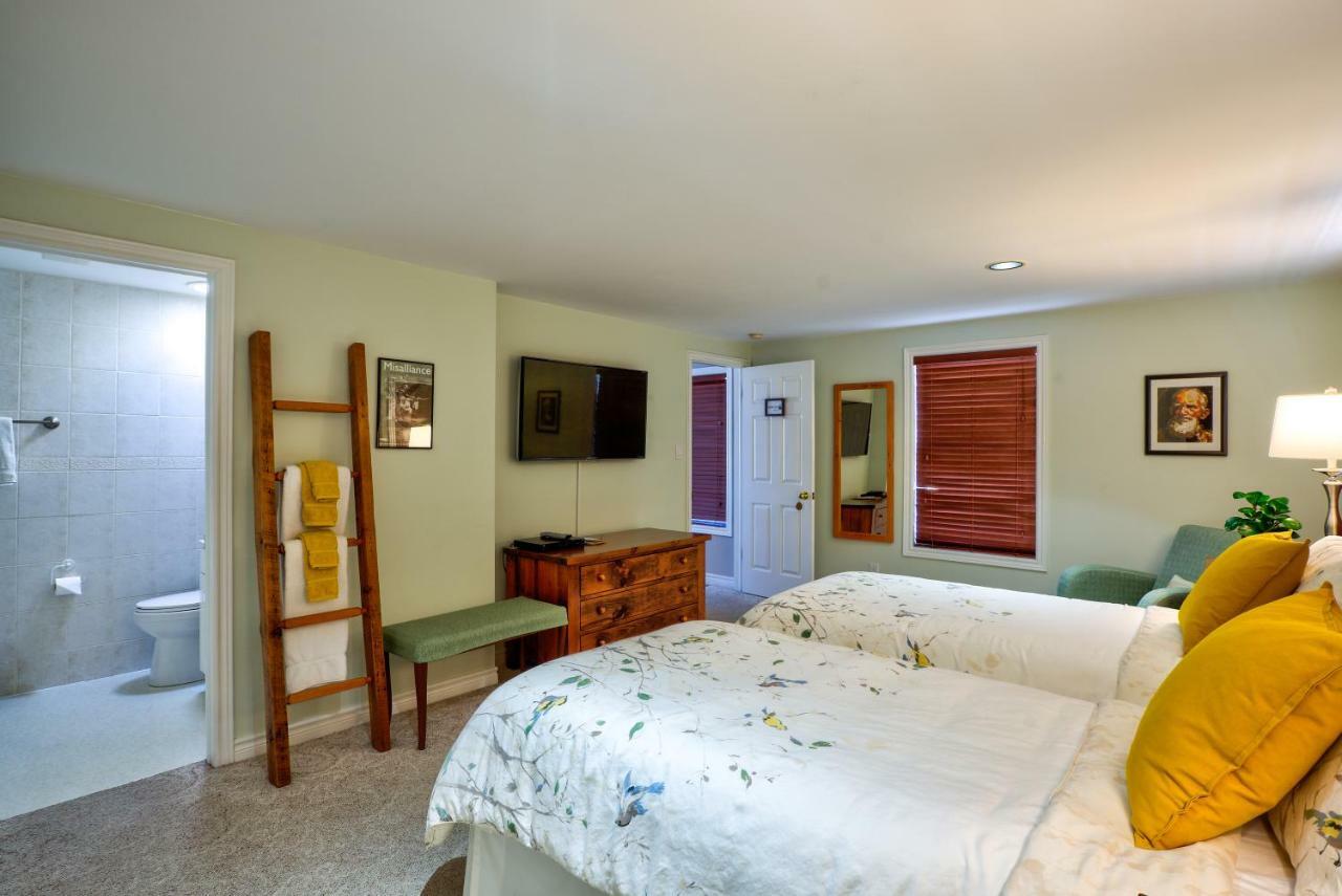 Finlay House Bed And Breakfast Niagara - On - The - Lake Экстерьер фото